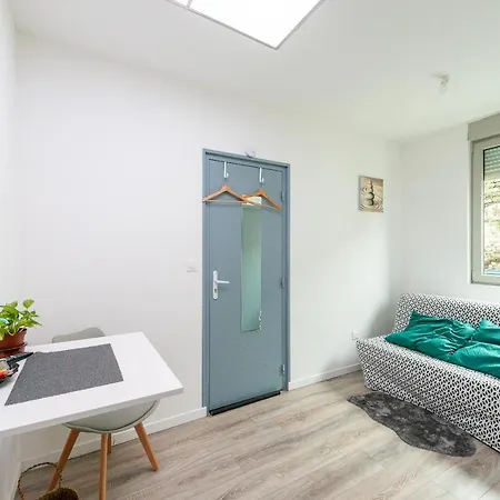 Studianzin Apart Otel Anzin