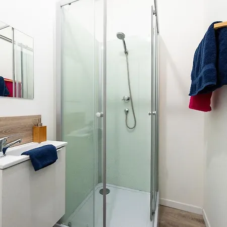 Studianzin Apartahotel Anzin